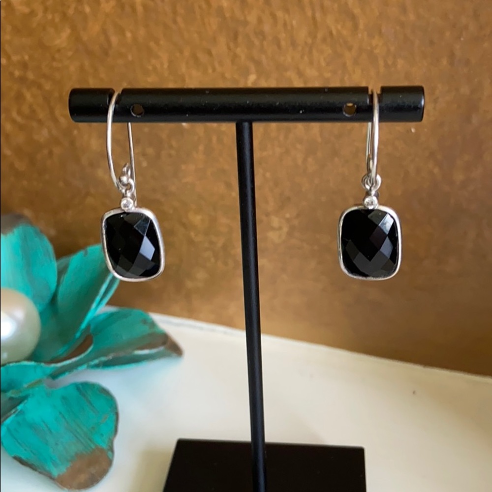 Sterling silver 925 black onyx earrings.